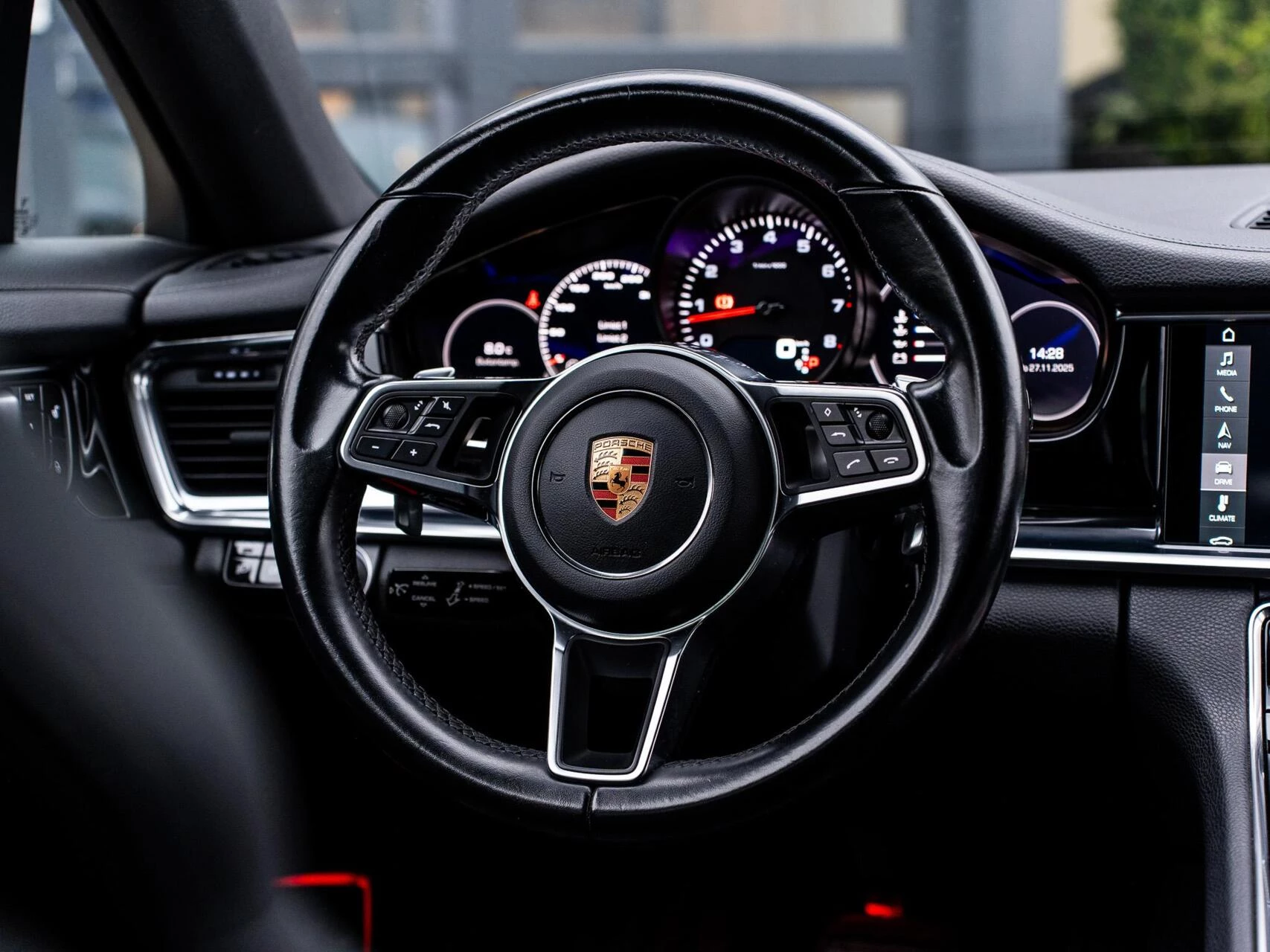 Hoofdafbeelding Porsche Panamera