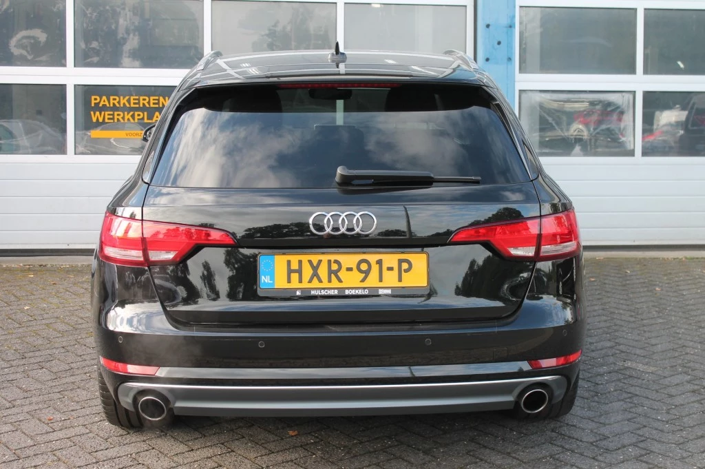 Hoofdafbeelding Audi A4