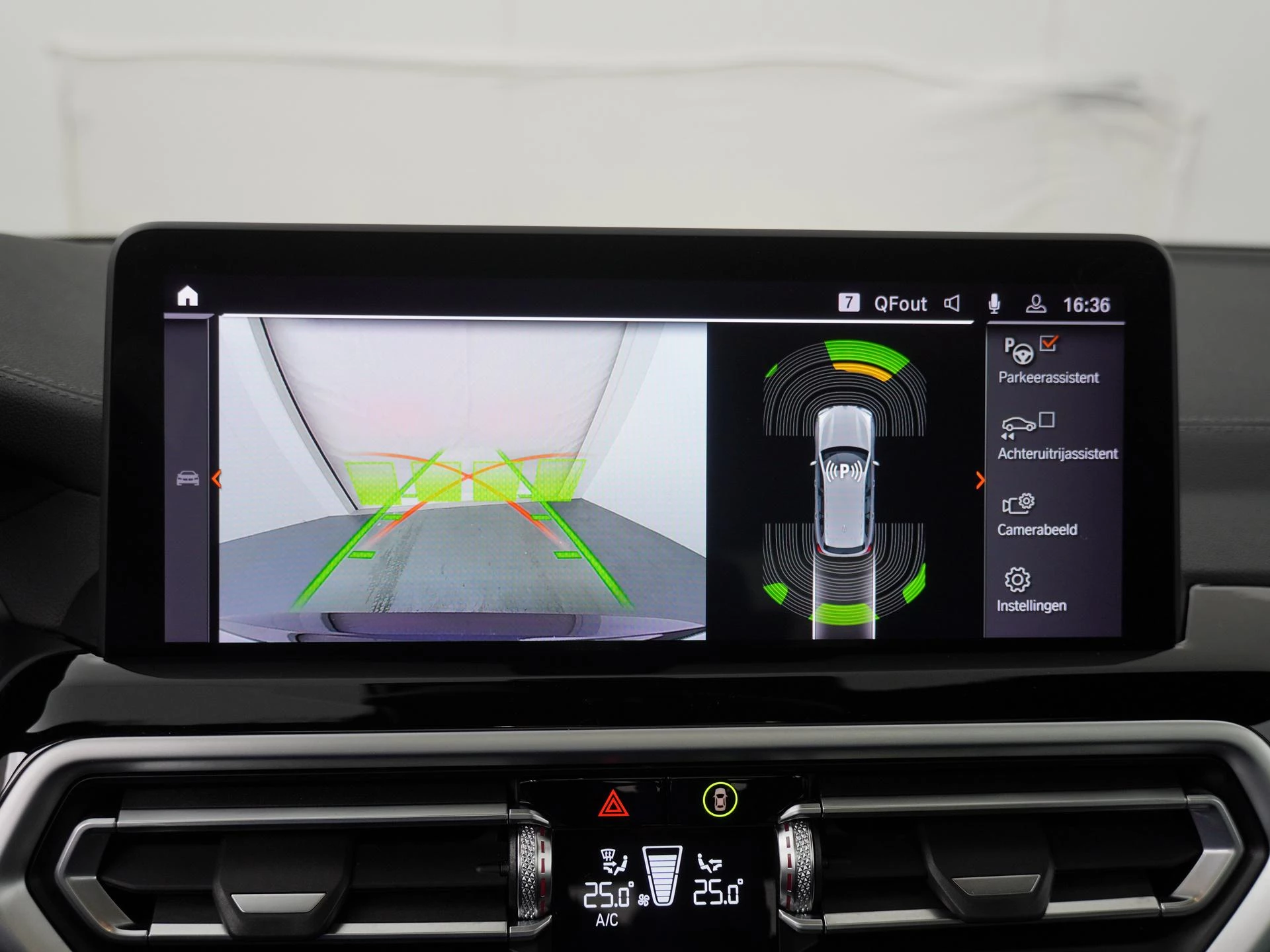 Hoofdafbeelding BMW iX3