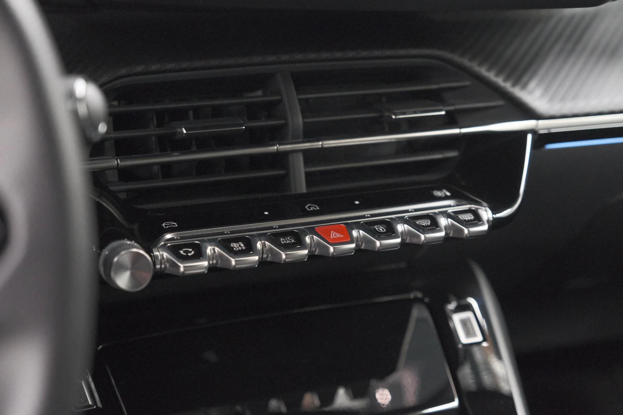 Hoofdafbeelding Peugeot e-2008