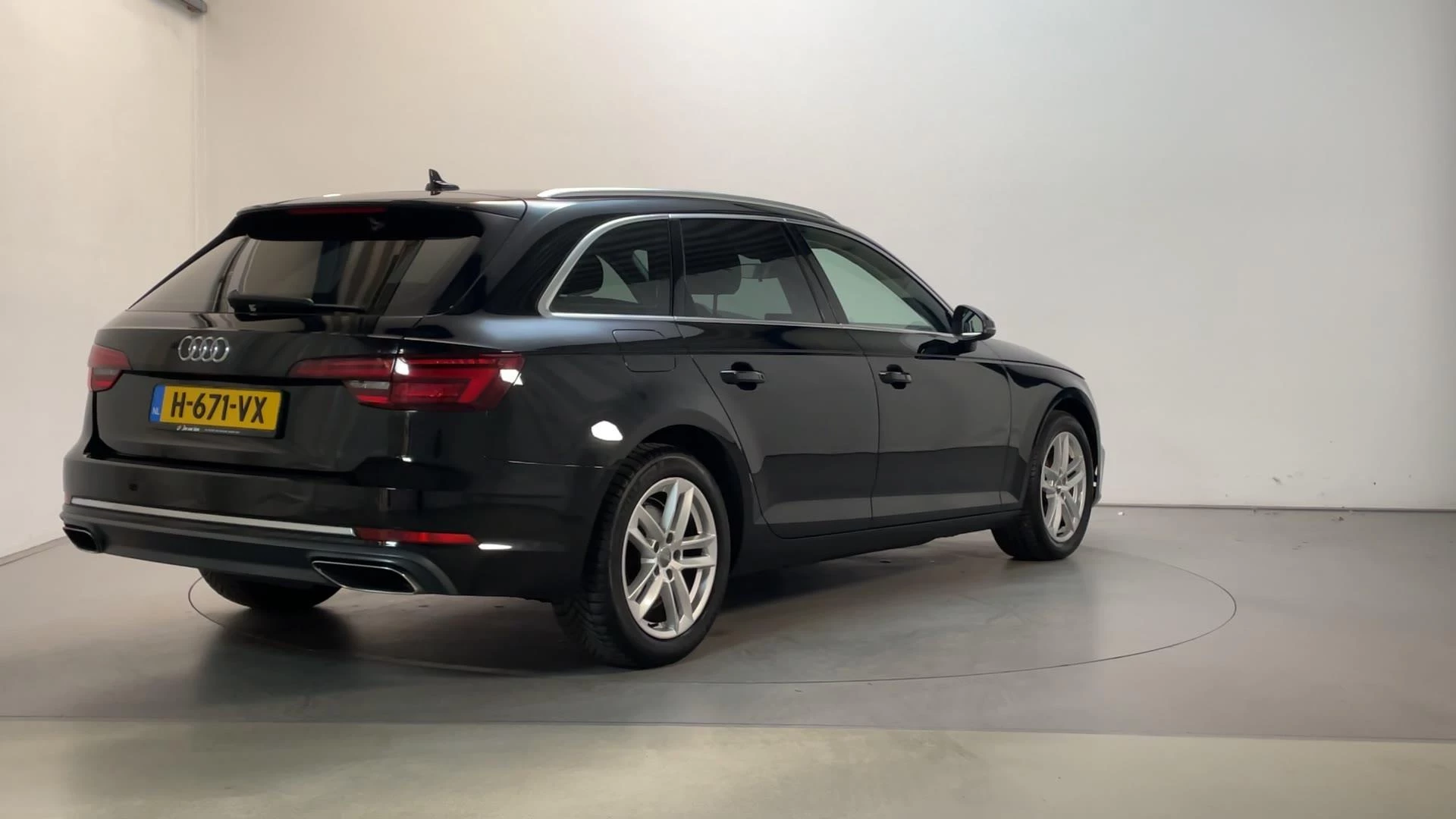 Hoofdafbeelding Audi A4