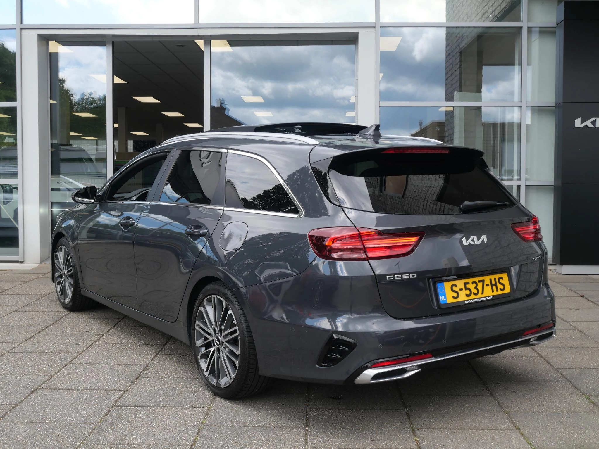 Hoofdafbeelding Kia Ceed Sportswagon