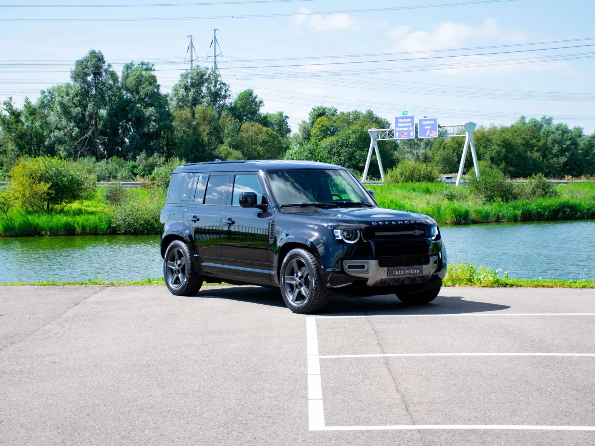 Hoofdafbeelding Land Rover Defender