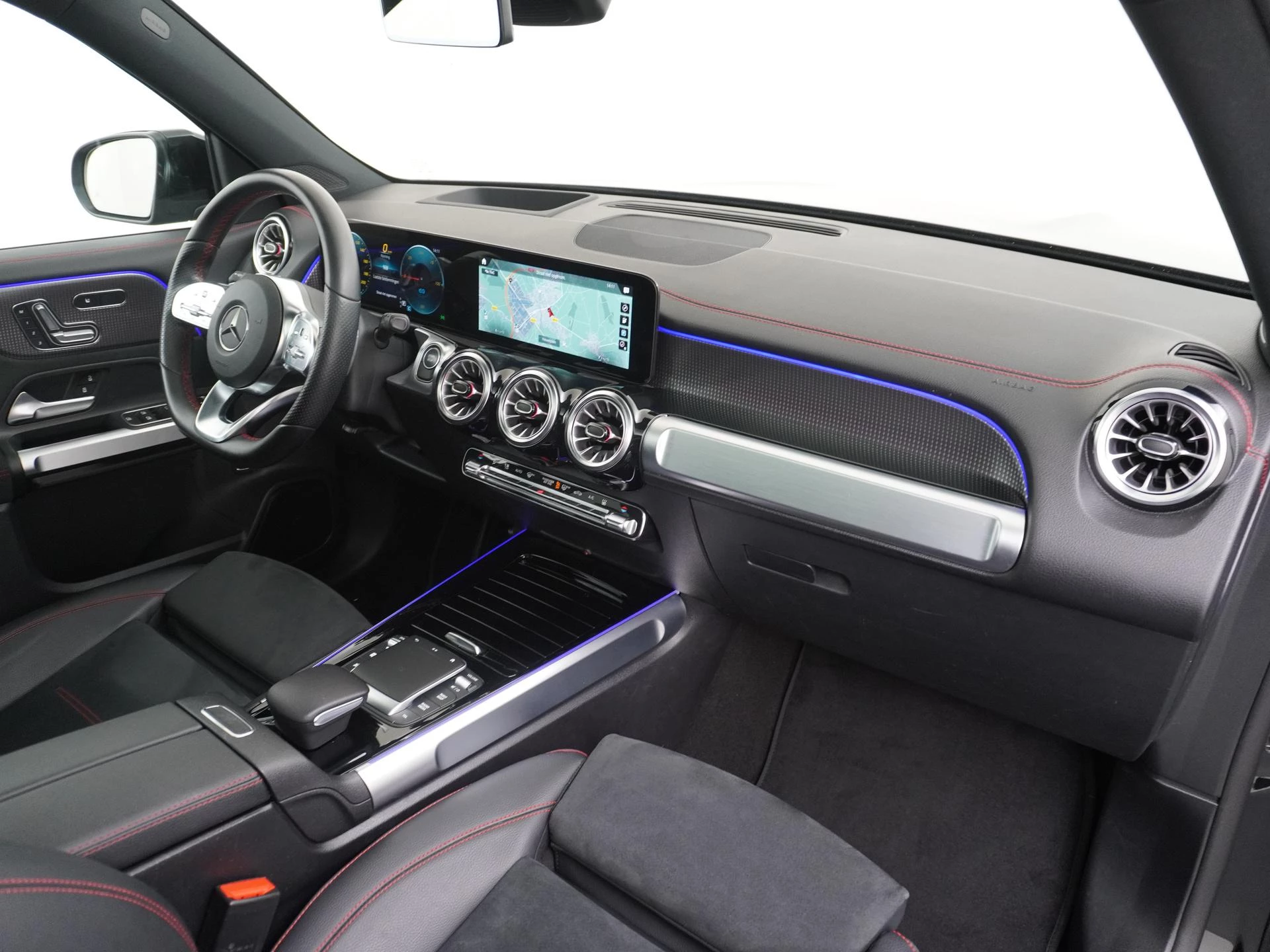 Hoofdafbeelding Mercedes-Benz EQB