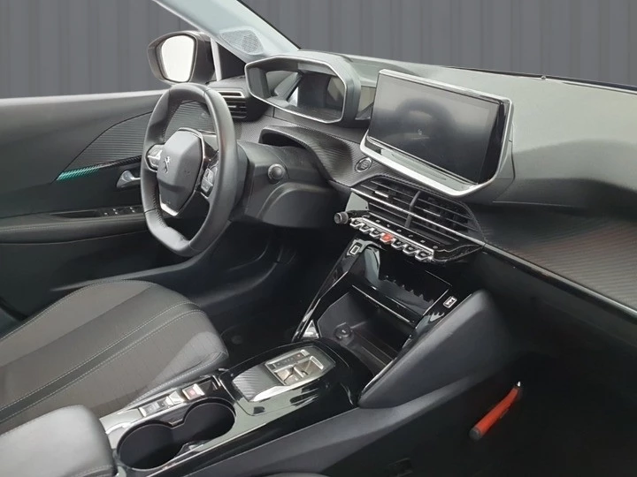 Hoofdafbeelding Peugeot e-208