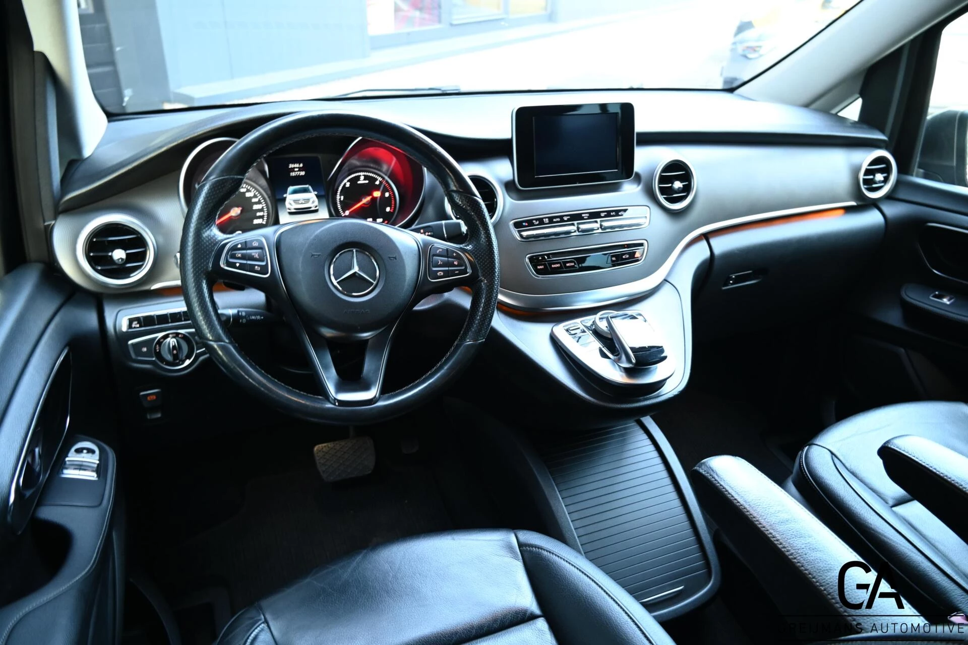 Hoofdafbeelding Mercedes-Benz V-Klasse