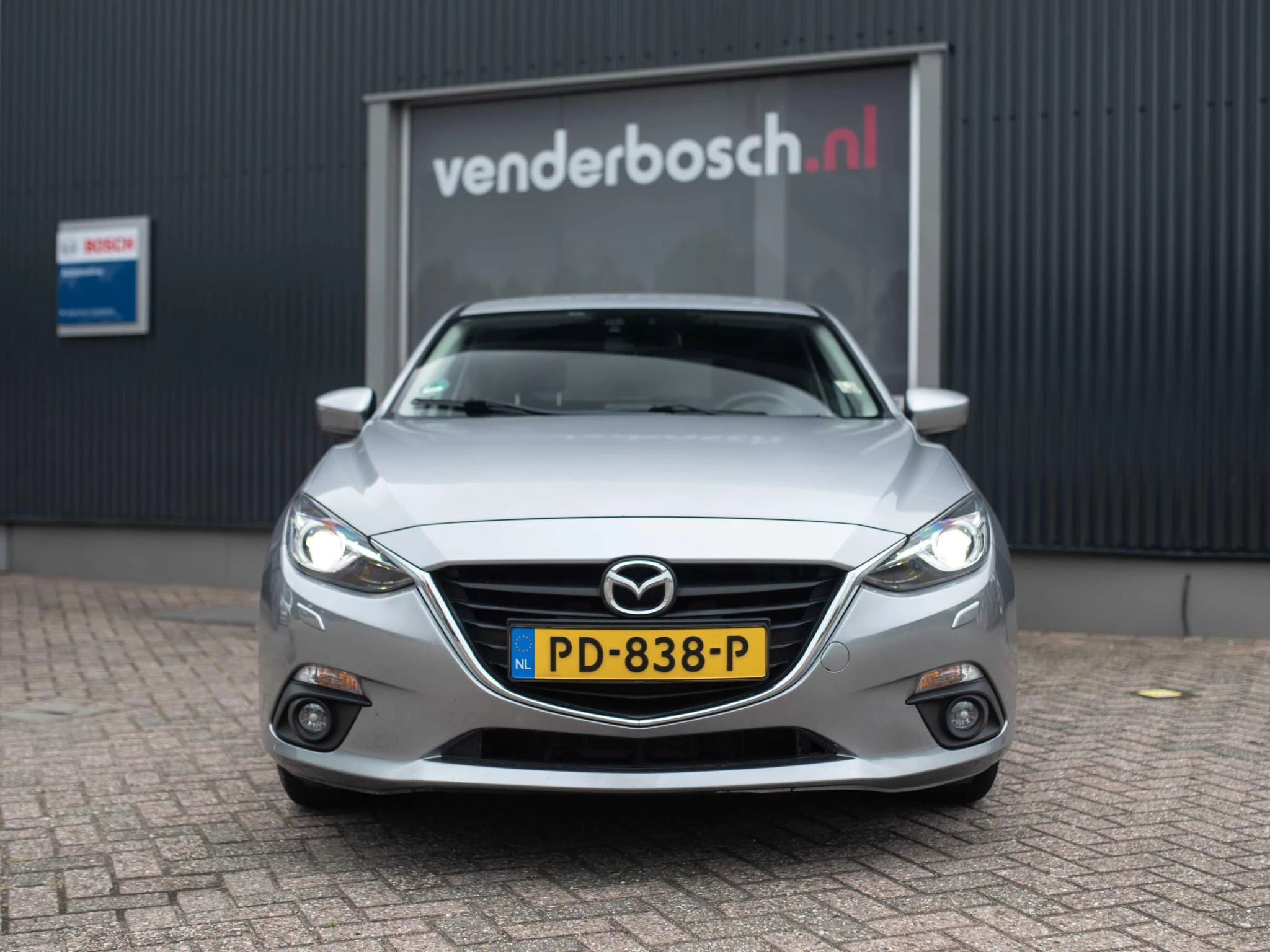 Hoofdafbeelding Mazda 3