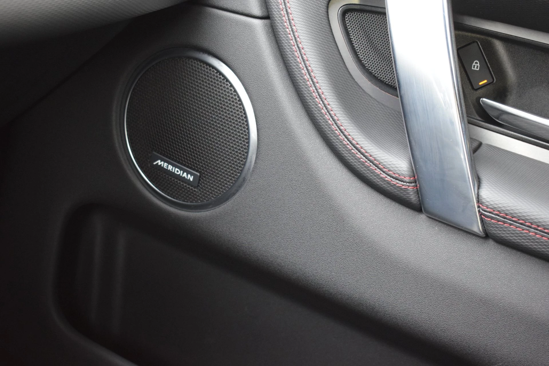 Hoofdafbeelding Land Rover Discovery Sport