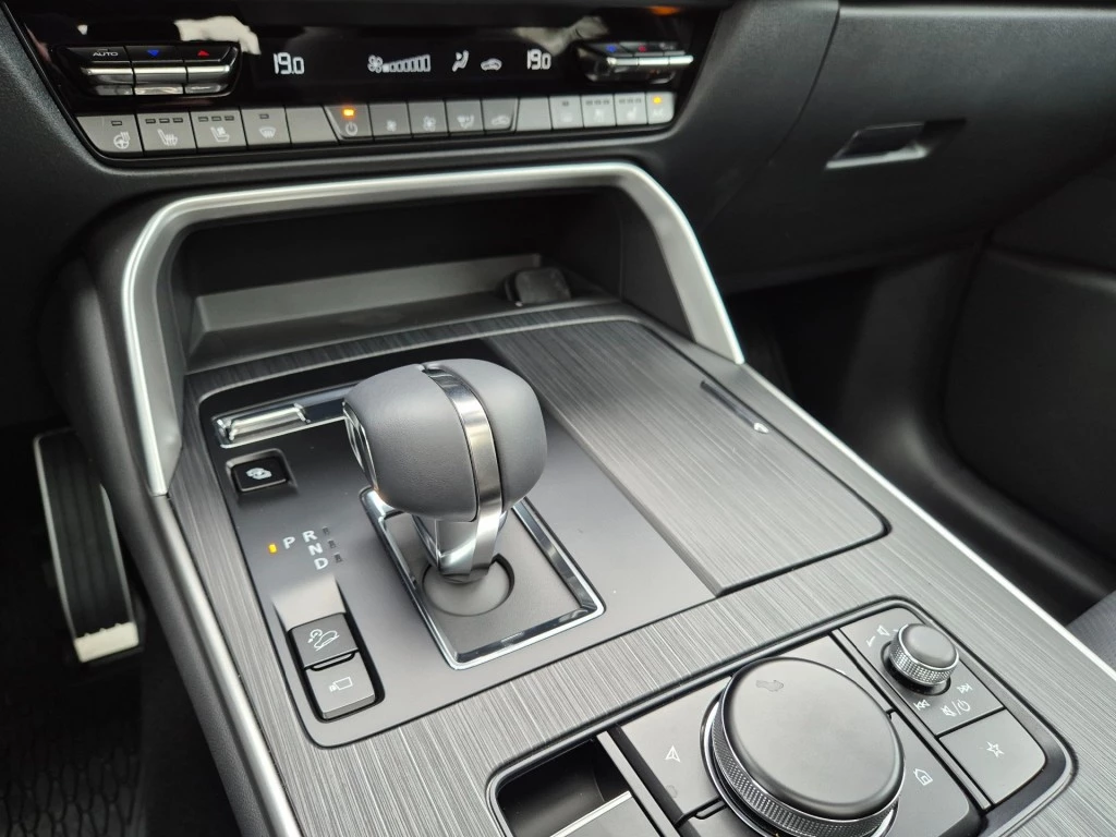 Hoofdafbeelding Mazda CX-60