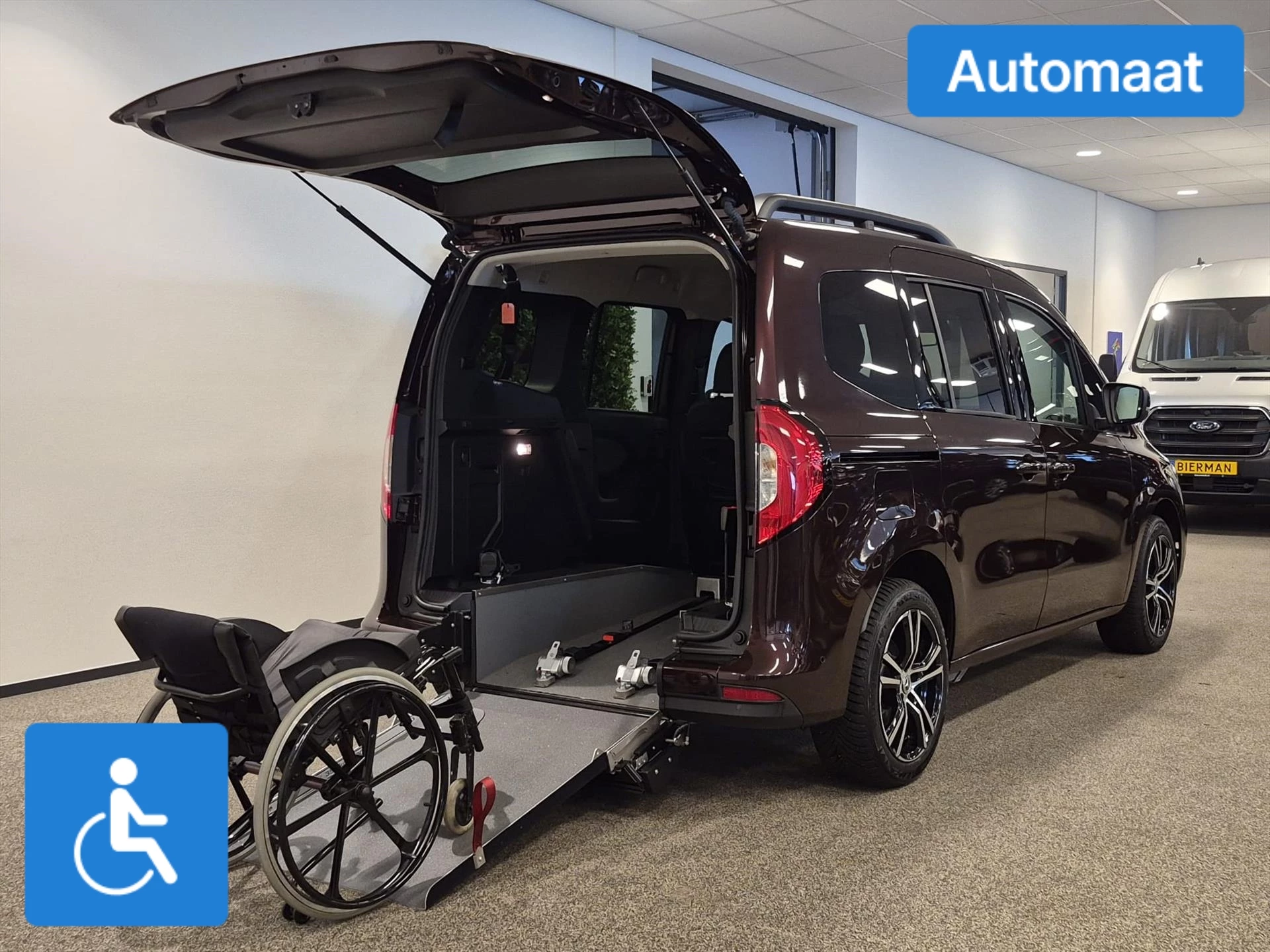 Hoofdafbeelding Mercedes-Benz T-Klasse