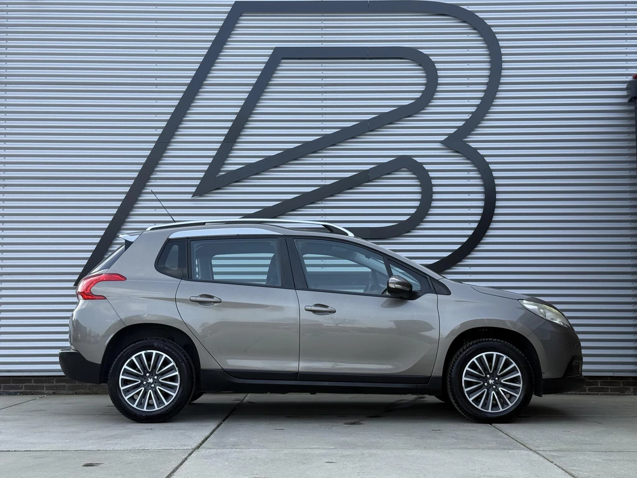 Hoofdafbeelding Peugeot 2008