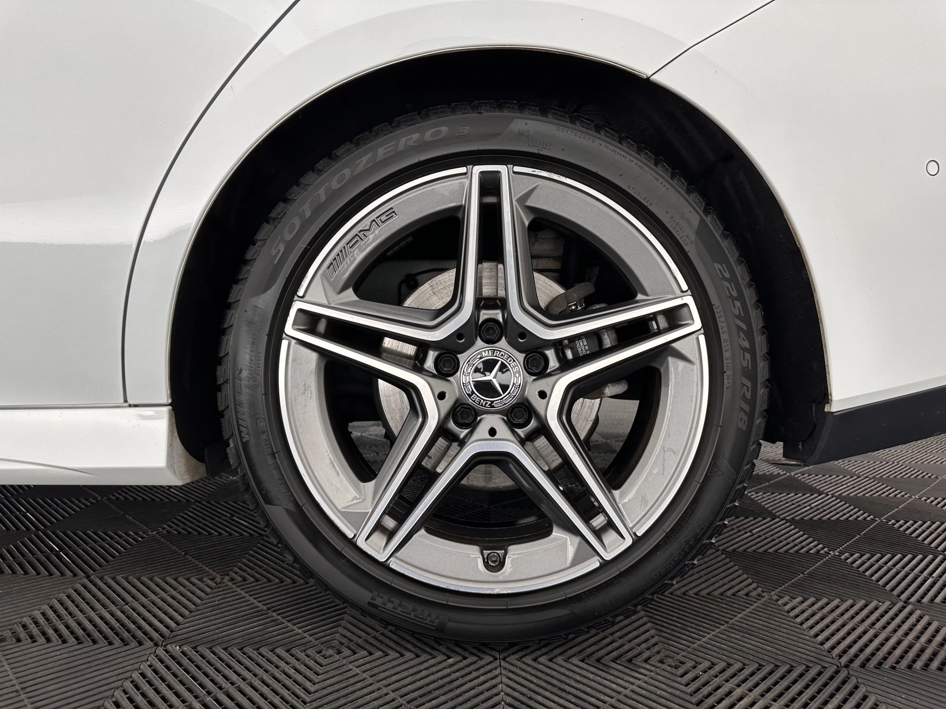 Hoofdafbeelding Mercedes-Benz CLA