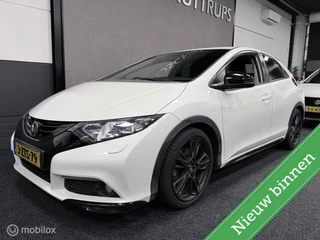 Honda Civic 1.4 Elegance MULTI-MEDIA / CAMERA / CRUISE / CLIMATE / STOELVERWARMING