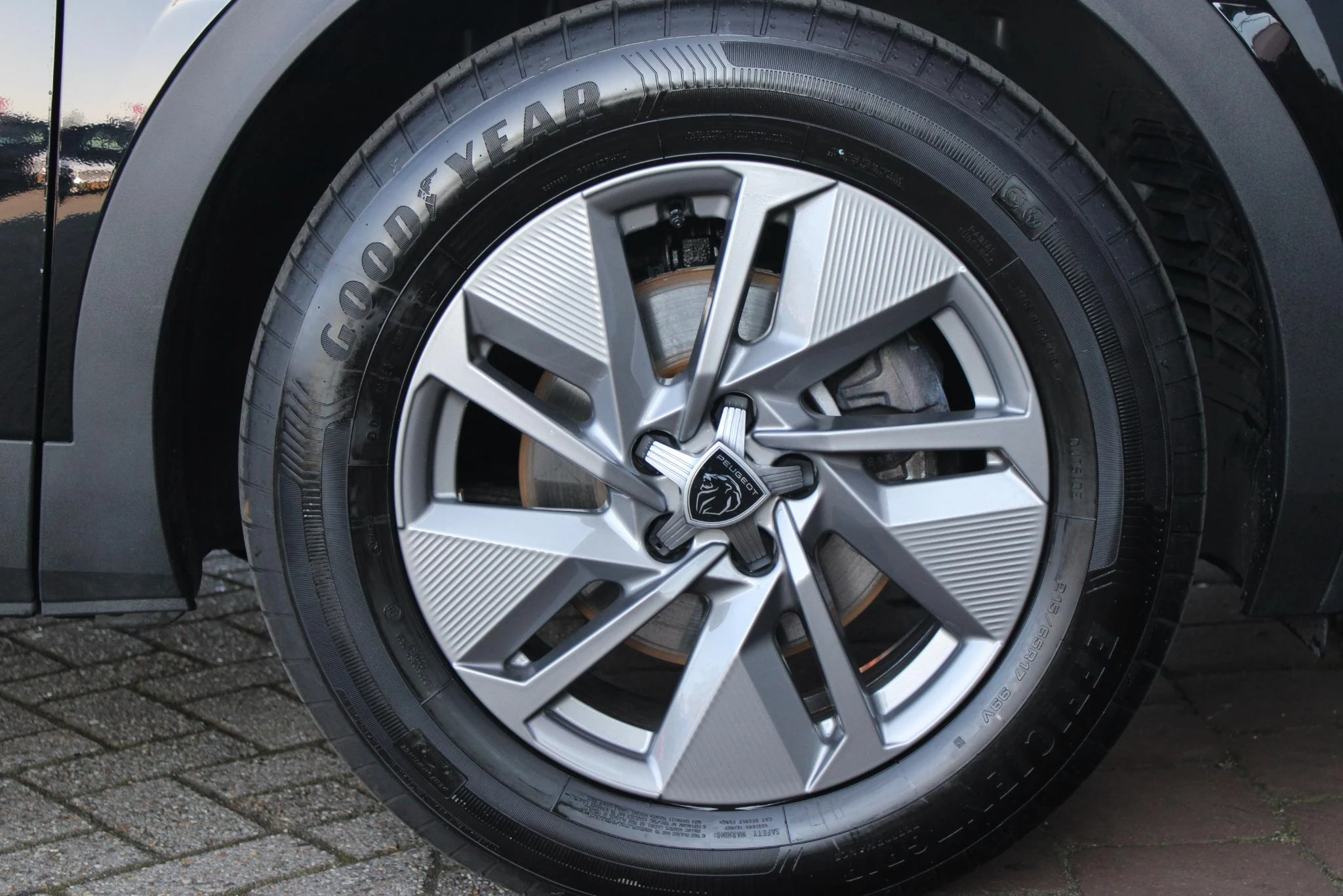 Hoofdafbeelding Peugeot 408