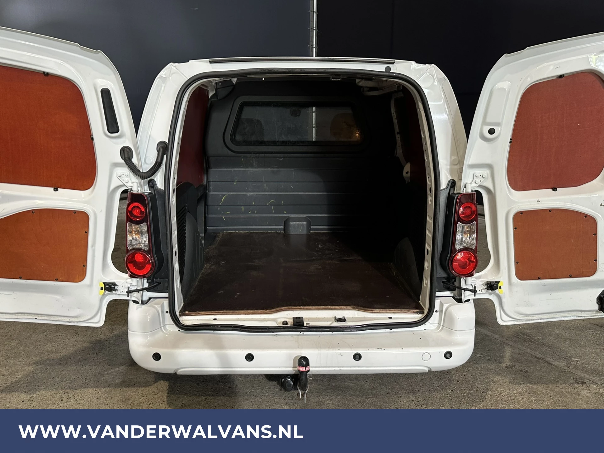 Hoofdafbeelding Peugeot Partner