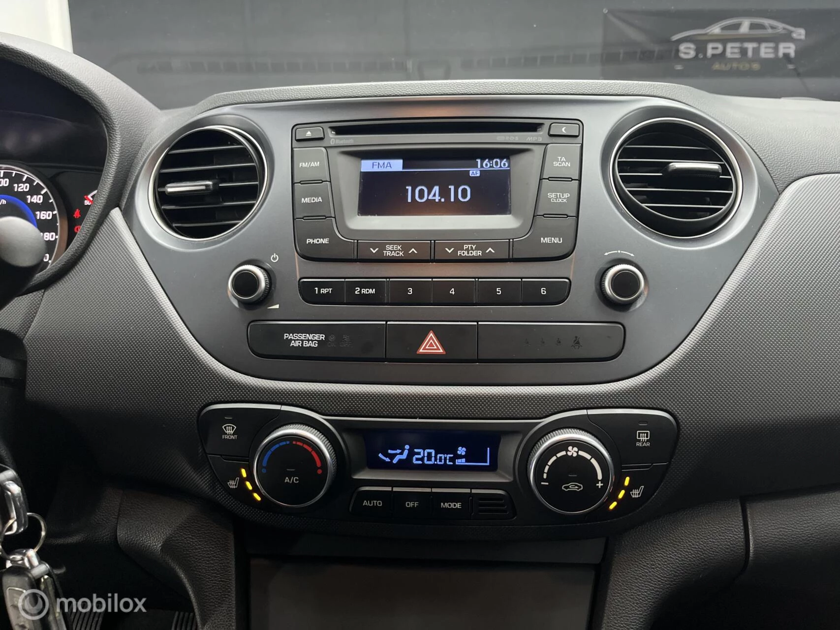 Hoofdafbeelding Hyundai i10