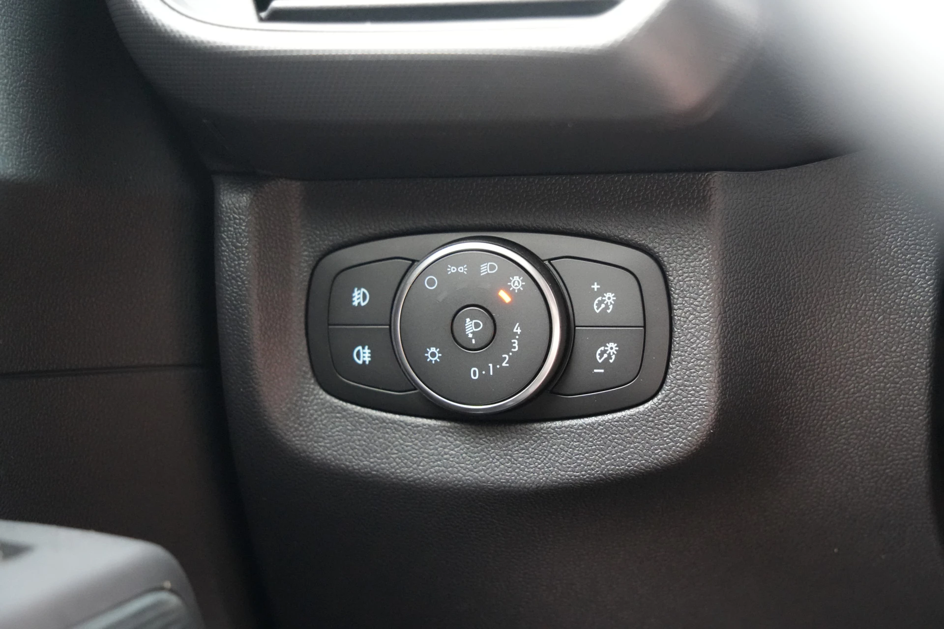 Hoofdafbeelding Ford E-Transit Courier