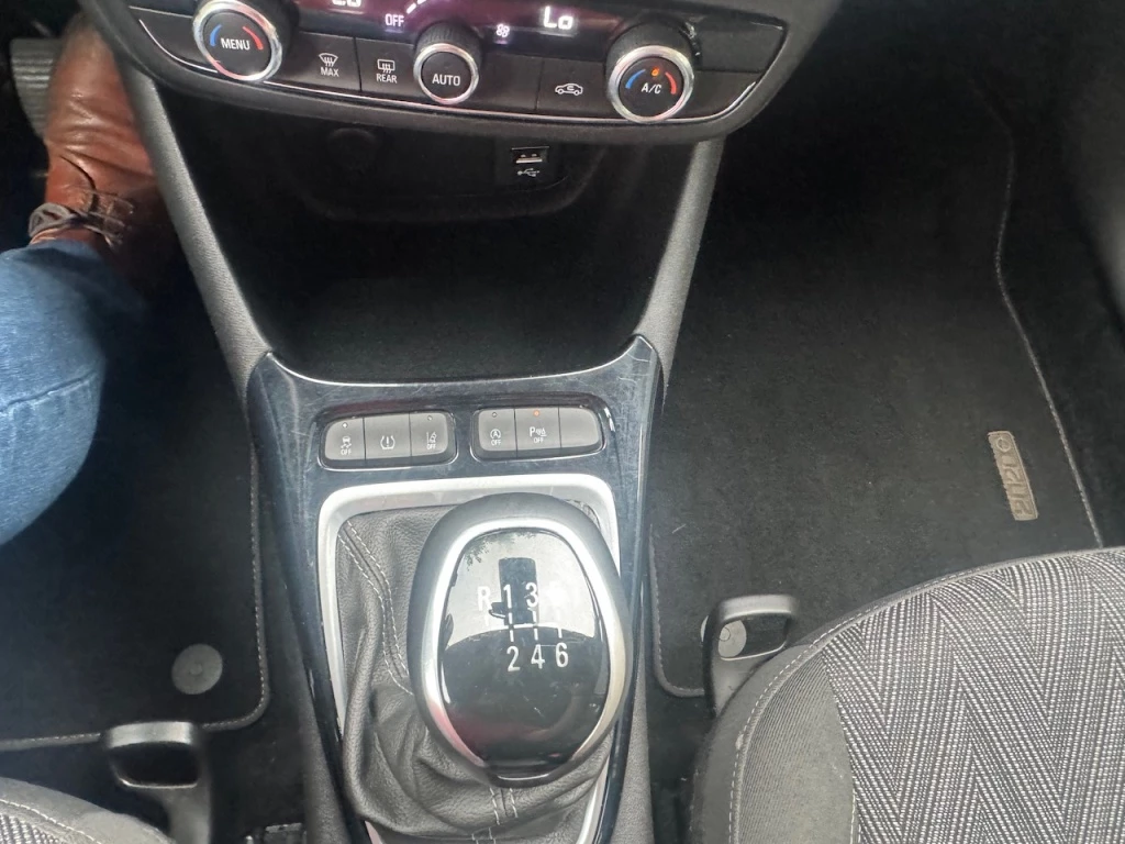 Hoofdafbeelding Opel Crossland X