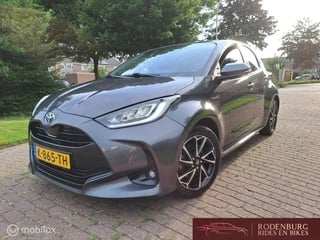 Hoofdafbeelding Toyota Yaris Toyota Yaris 1.5 Hybrid Dynamic JBL! dealer onderhouden