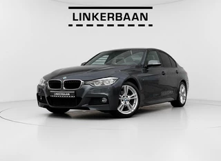BMW 3-serie 318i Sedan High Executive | LCI | M Sport | Schuifdak | LED | Leder |18 inch | NL Auto |