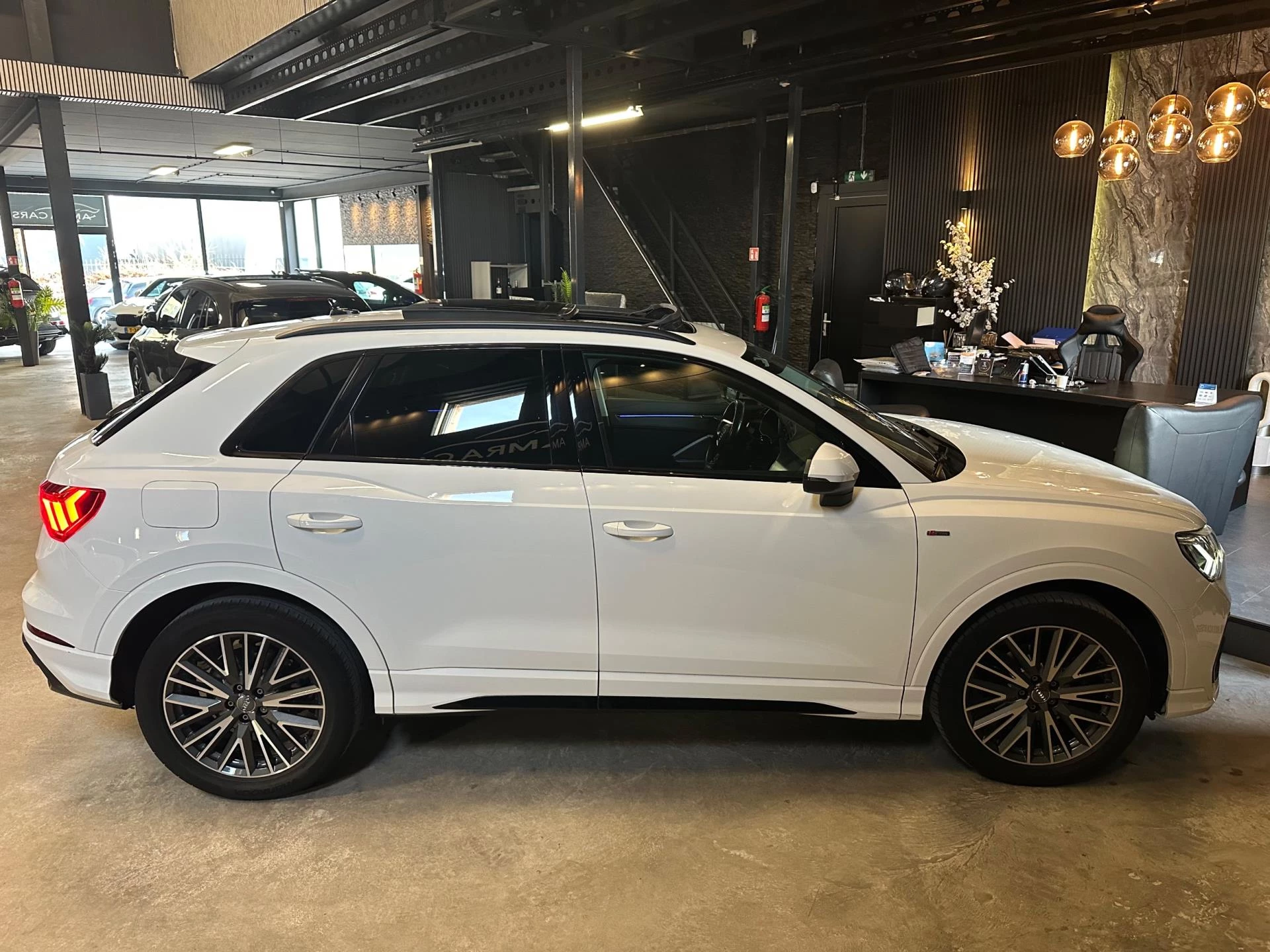 Hoofdafbeelding Audi Q3