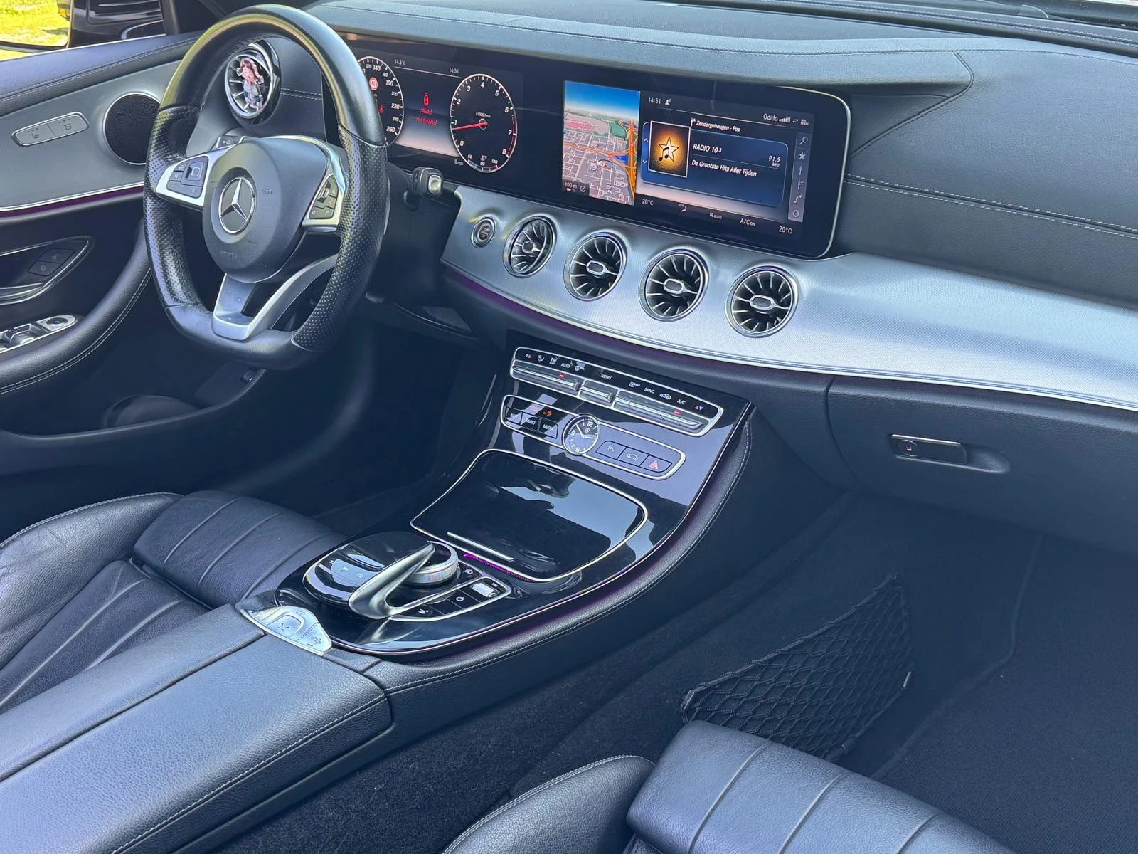 Hoofdafbeelding Mercedes-Benz E-Klasse