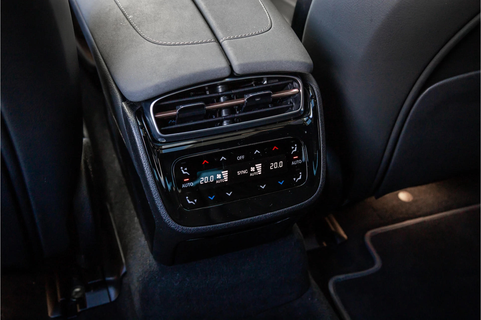 Hoofdafbeelding Mercedes-Benz EQS