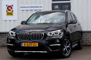 BMW X1 sDrive18i High Executive Automaat*Perfect BMW onderh.*Half Leder/Stoelverw./Sfeer/Elek. Klep/Climate-Control/Cruise-Control/Botswaarschuwing/Parkeersens./18 inch LM*