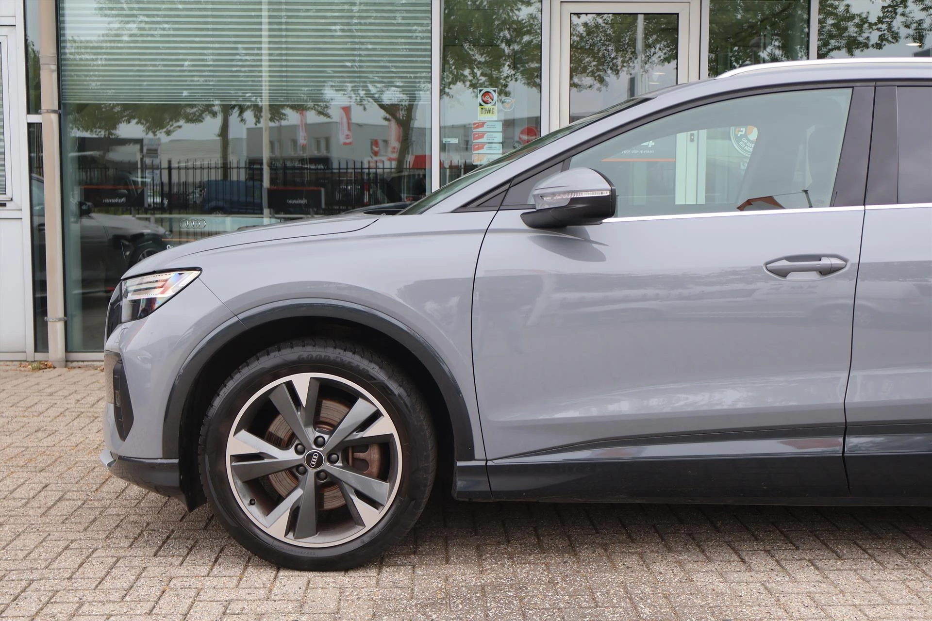 Hoofdafbeelding Audi Q4 e-tron