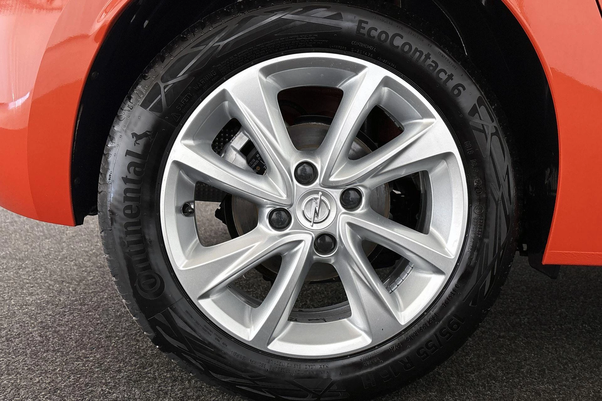 Hoofdafbeelding Opel Corsa