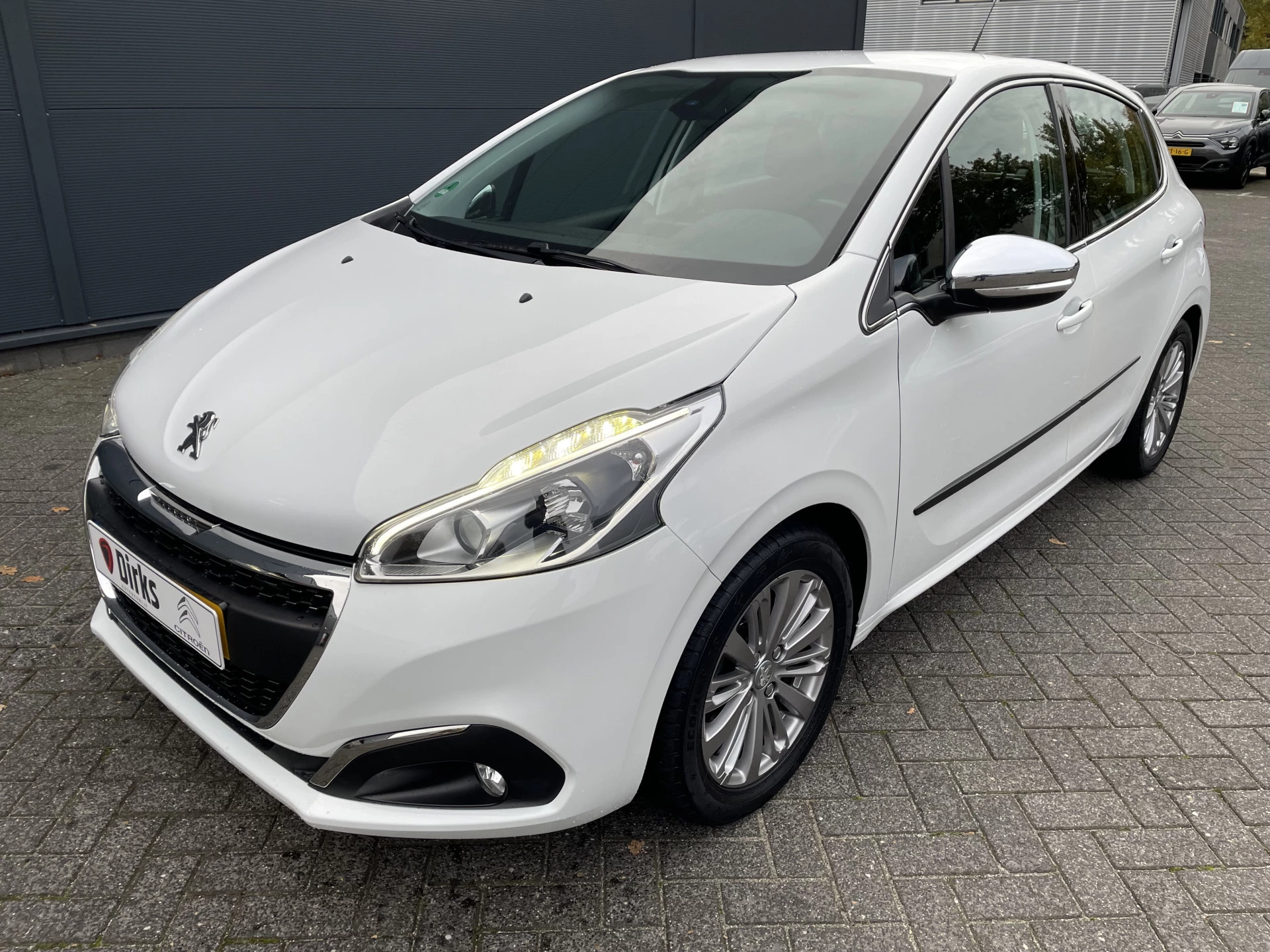 Hoofdafbeelding Peugeot 208