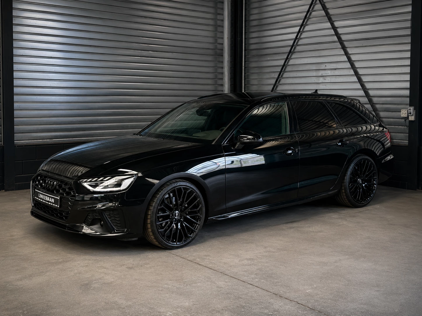 Hoofdafbeelding Audi A4