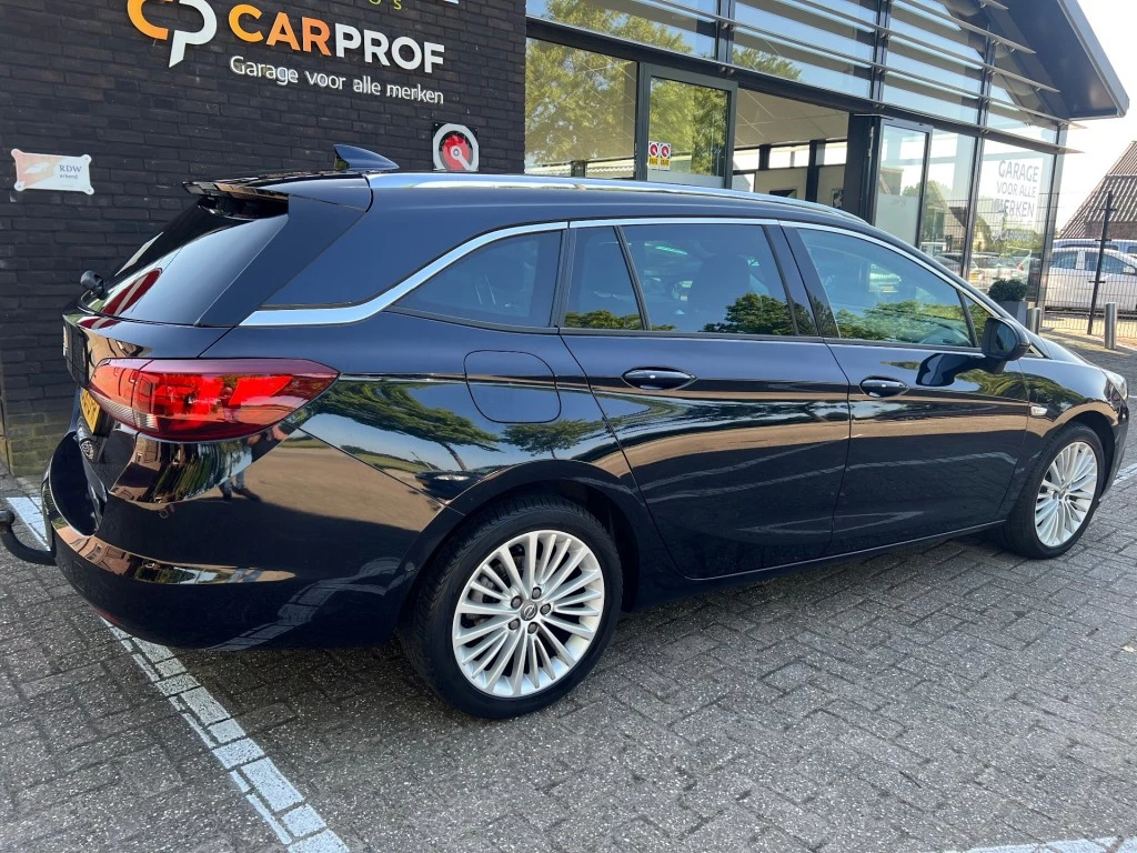 Hoofdafbeelding Opel Astra