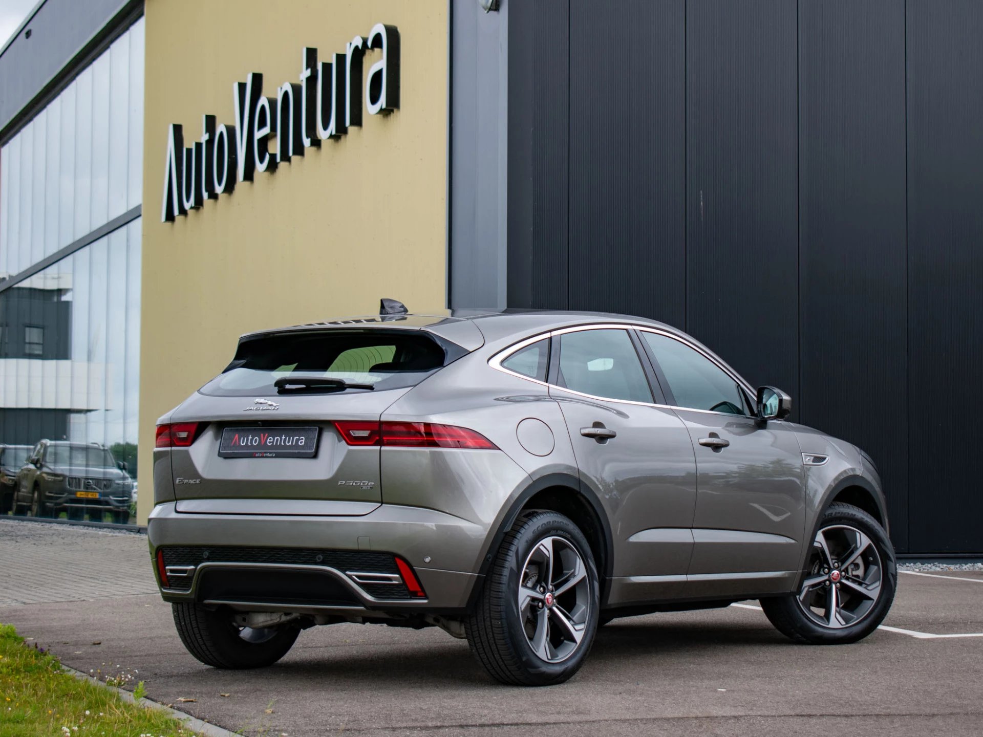 Hoofdafbeelding Jaguar E-PACE