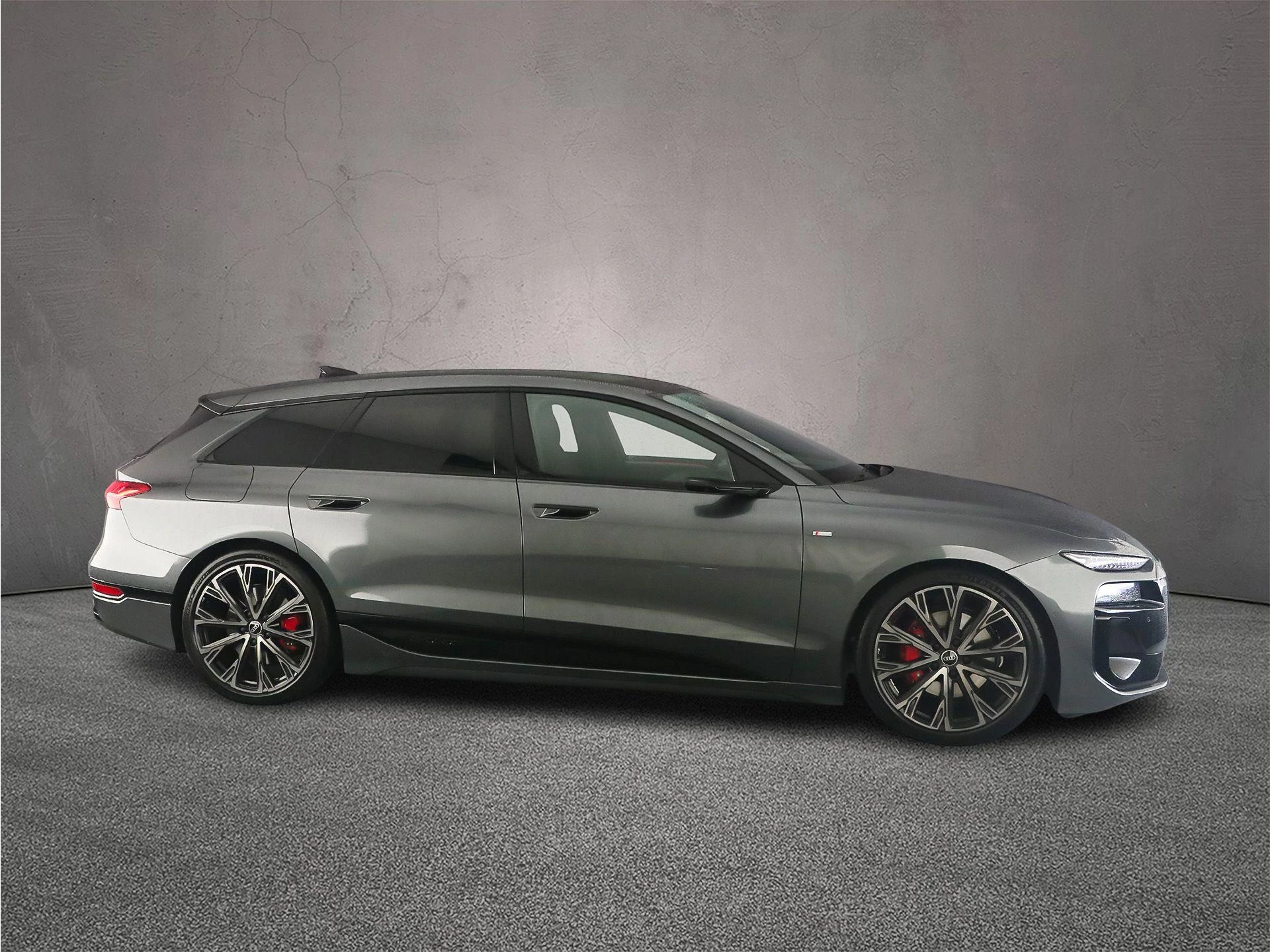 Hoofdafbeelding Audi A6 Avant e-tron