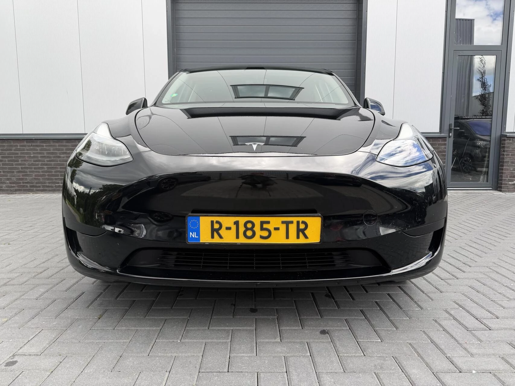Hoofdafbeelding Tesla Model Y