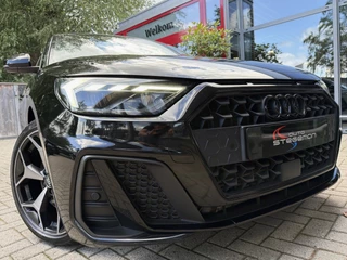Audi A1 Sportback 40 TFSI 200PK AUT. *!* 2x S-LINE *!* NAVI/ CARPLAY/ LED/ 18 INCH/ BLACK OPTIEK *!*