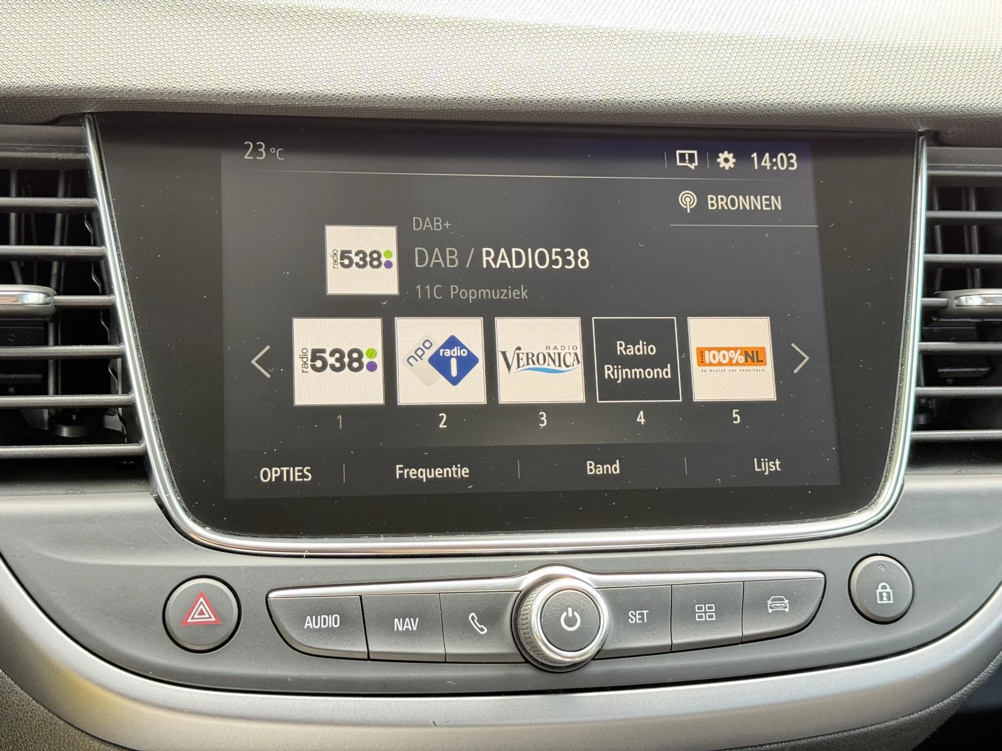 Hoofdafbeelding Opel Crossland X