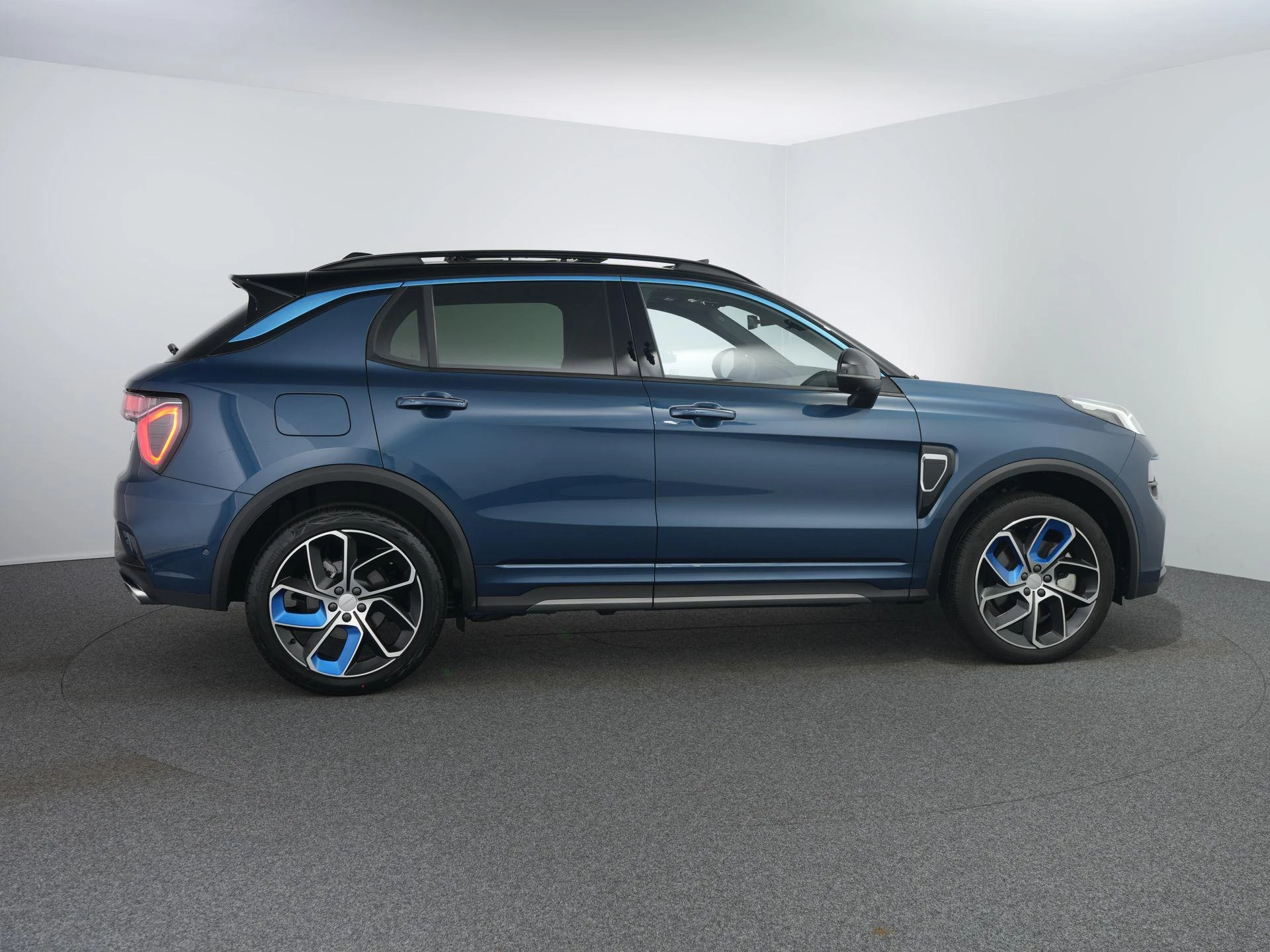 Hoofdafbeelding Lynk & Co 01