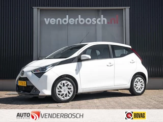 Toyota Aygo 1.0 VVT-i x-play 72pk | Apple CarPlay | Camera | Airco