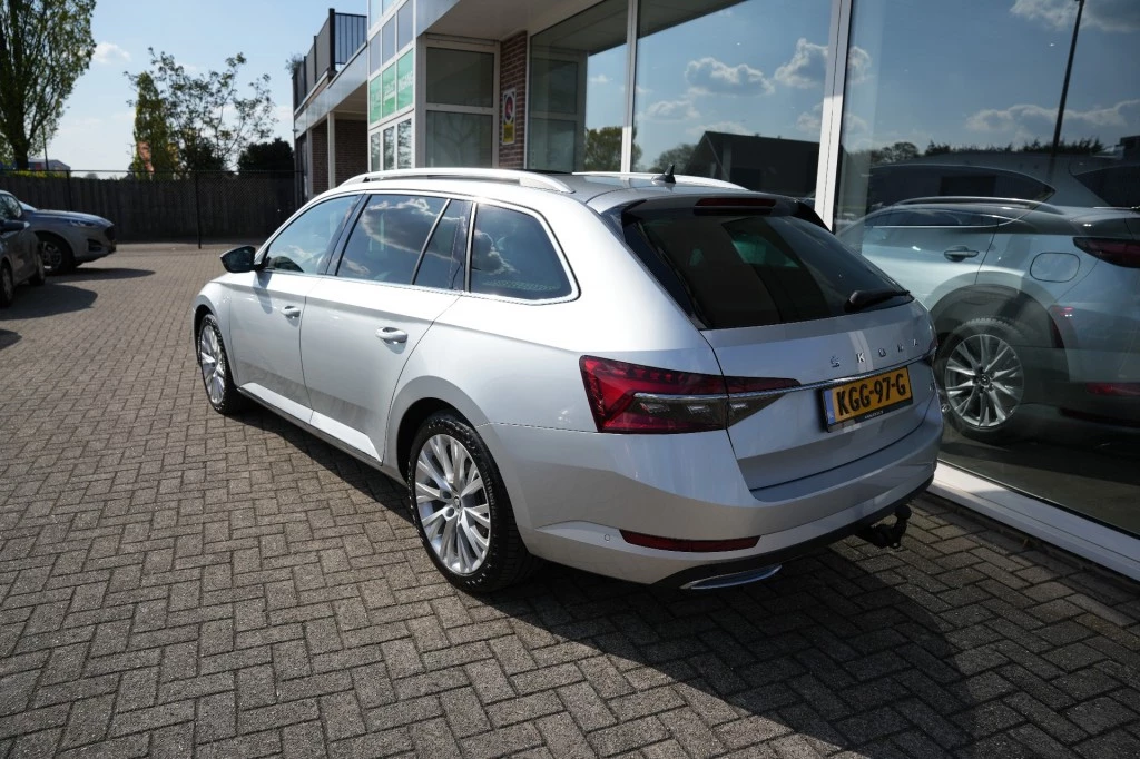 Hoofdafbeelding Škoda Superb