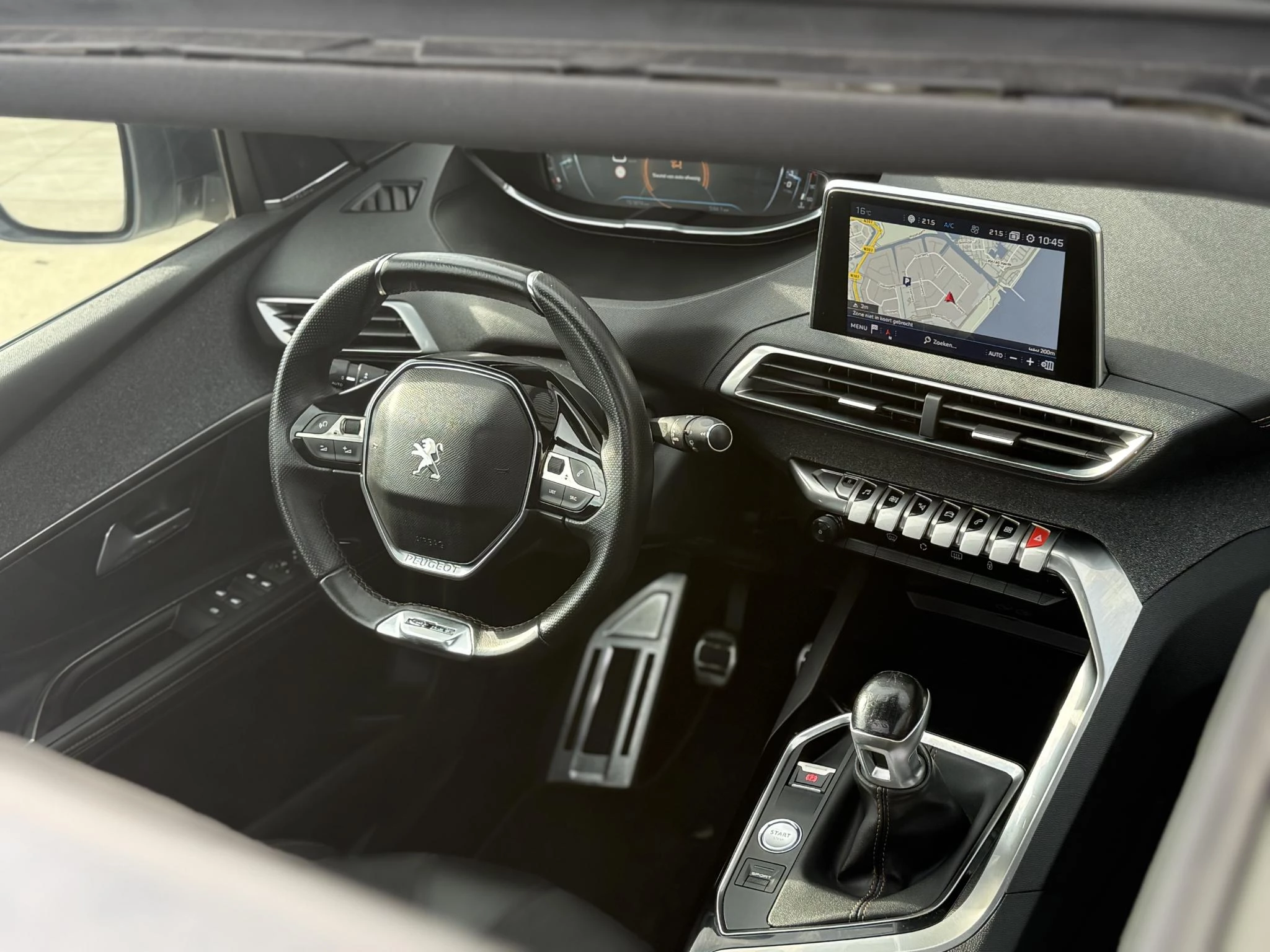 Hoofdafbeelding Peugeot 5008