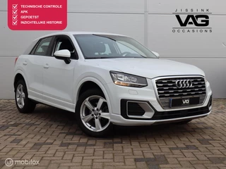 Hoofdafbeelding Audi Q2 Audi Q2 30 TFSI Sport Airco Cruise Navi PDC Parelmoer