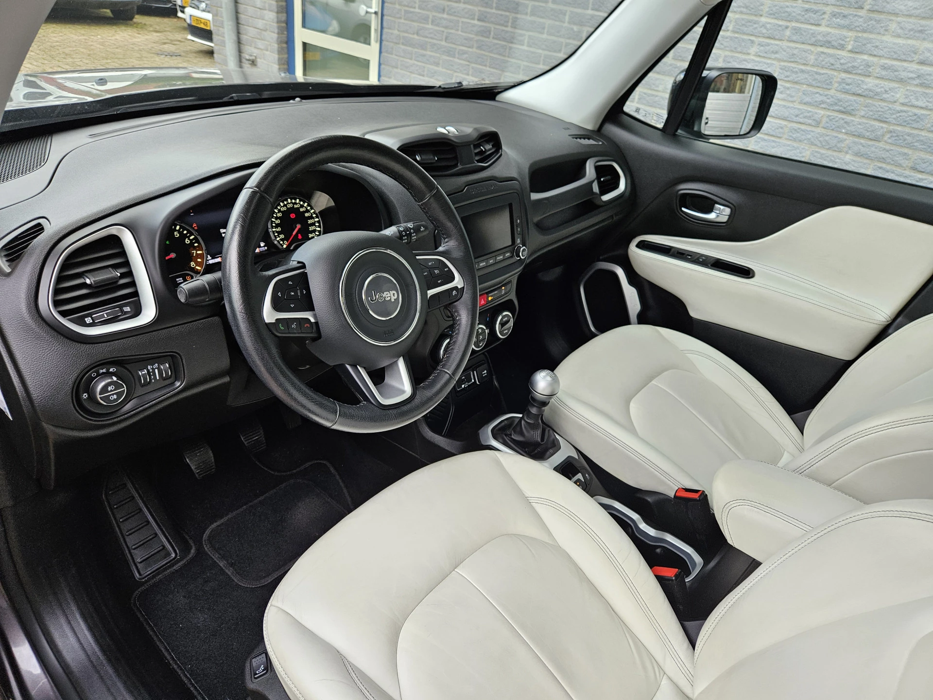 Hoofdafbeelding Jeep Renegade