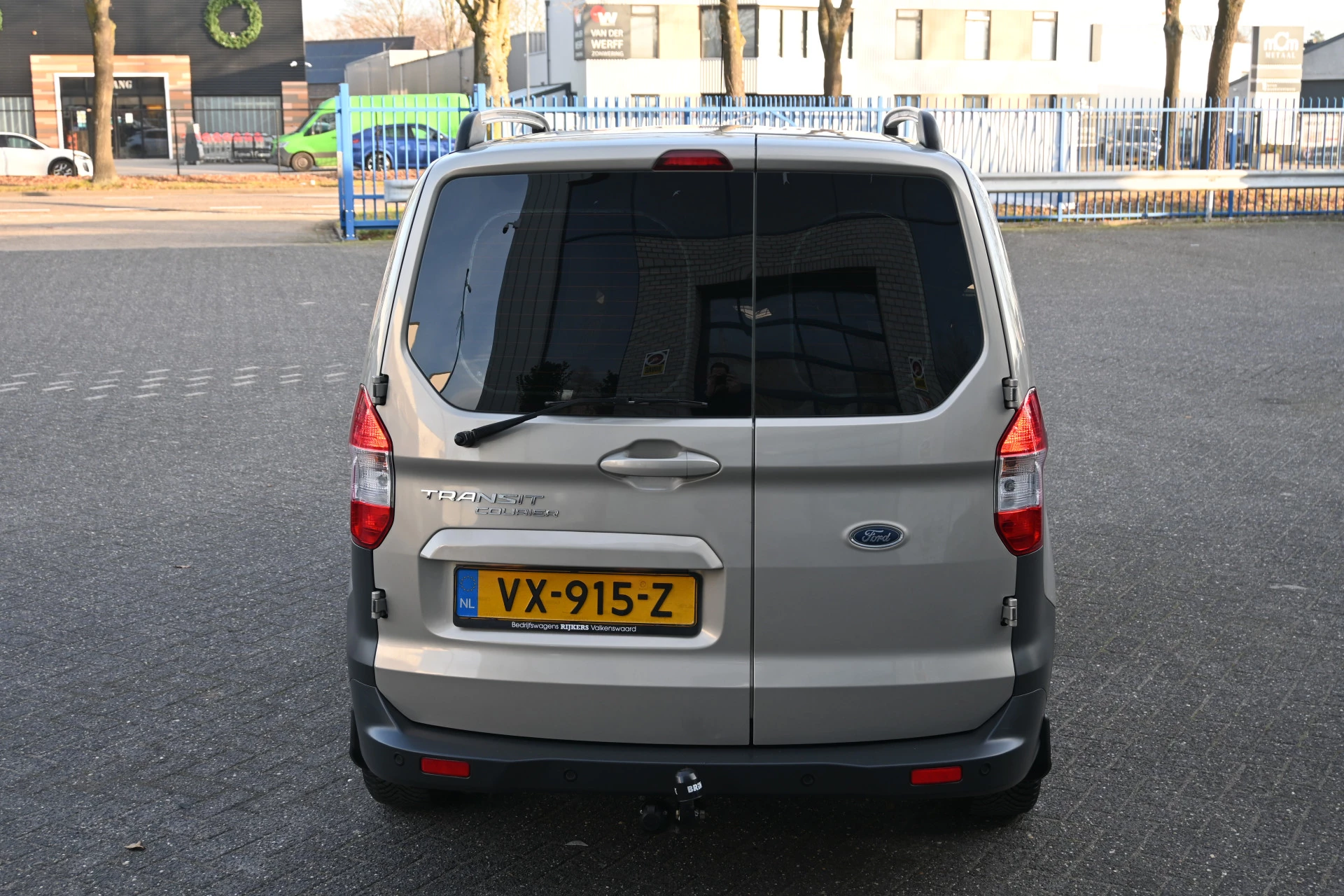 Hoofdafbeelding Ford Transit Courier
