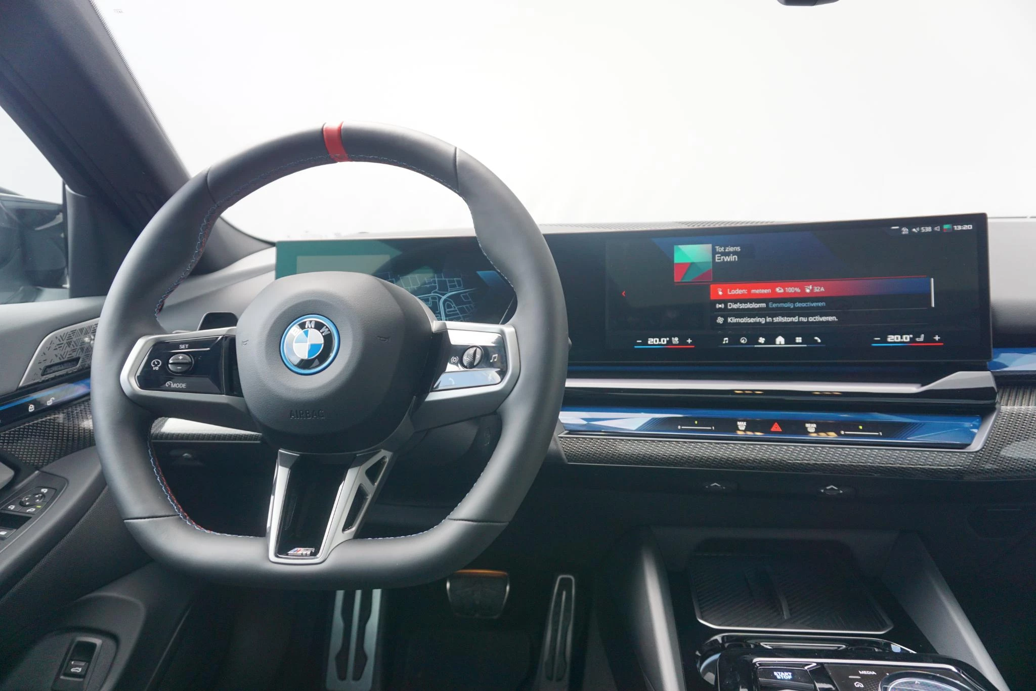 Hoofdafbeelding BMW i5