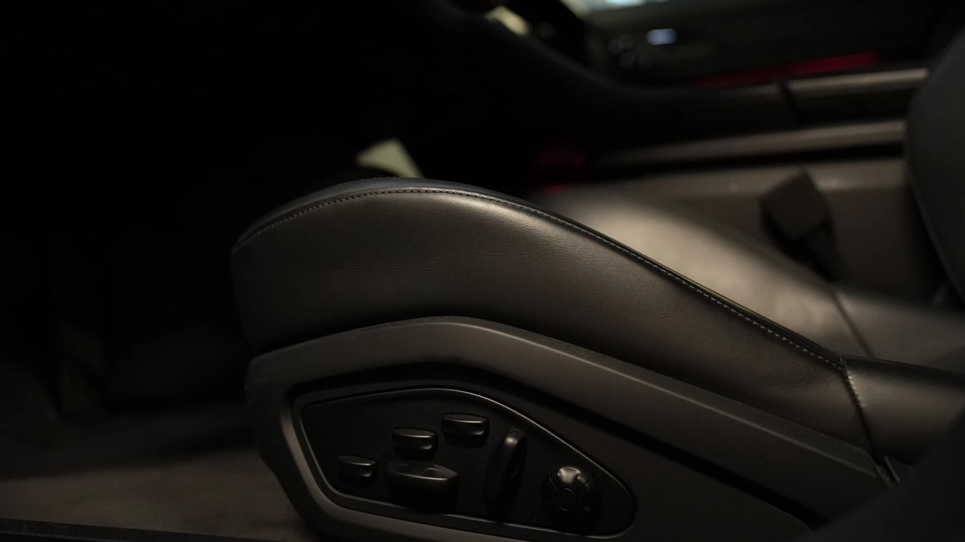Hoofdafbeelding Porsche Taycan