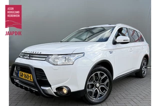 Mitsubishi Outlander BWJ 2017 2.0 PHEV 122 PK Limited Edition X-Line AUTOMAAT / TREKHAAK / NAVI / CLIMA / CRUISE / PANORAMADAK / LEDER / STOELVERW. / DAB / CAMERA / AUTOMATICHE ACHTERKLEP / CAMERA / KEYLESS / LMV / PDC