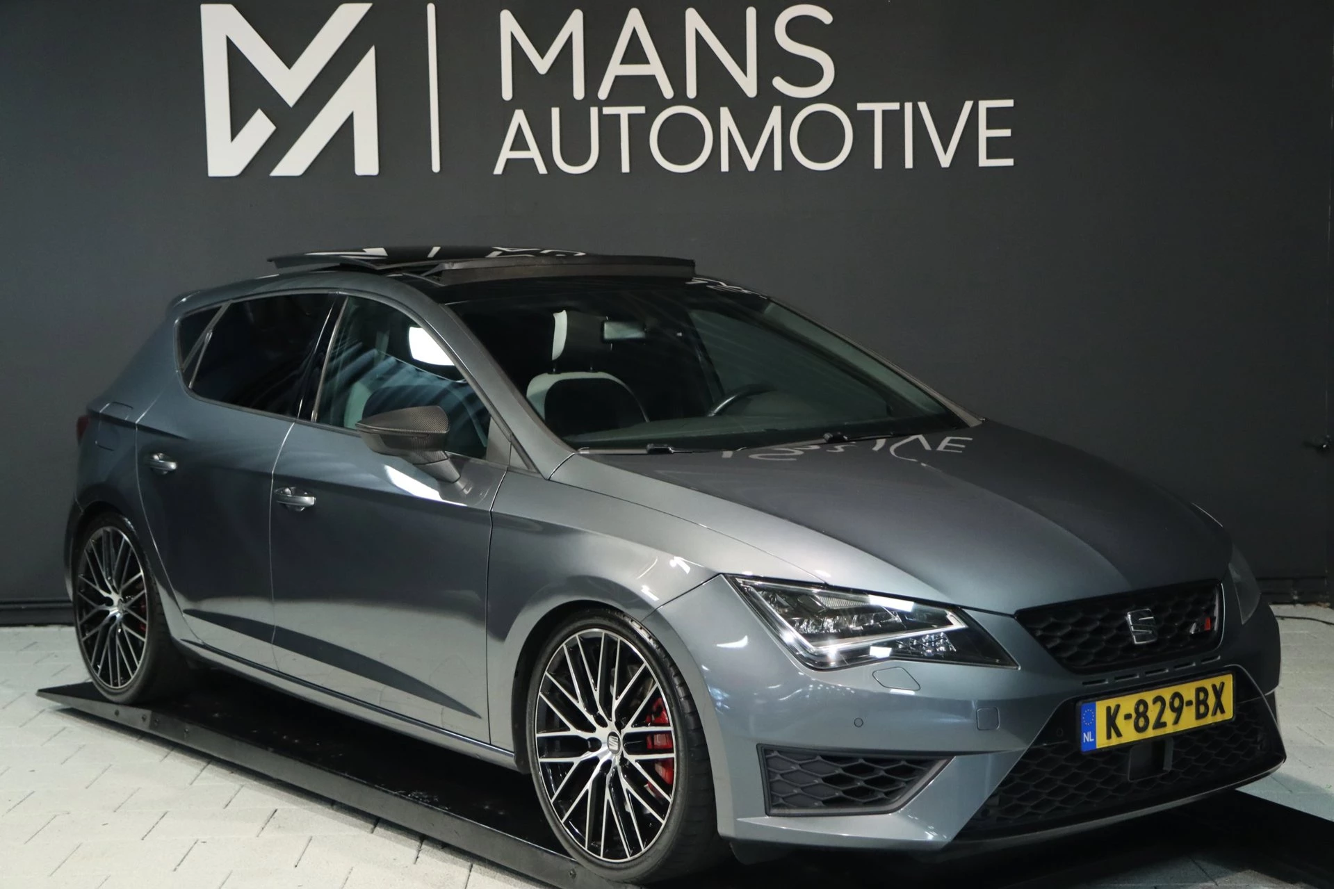 Hoofdafbeelding SEAT Leon