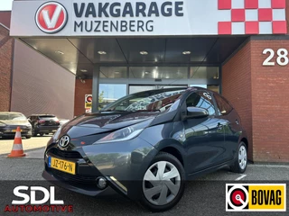 Toyota Aygo 1.0 VVT-i x-play // NAVI // AIRCO // CAMERA // PARKEER SENSOREN // BLUETOOTH // ELK. RAMEN